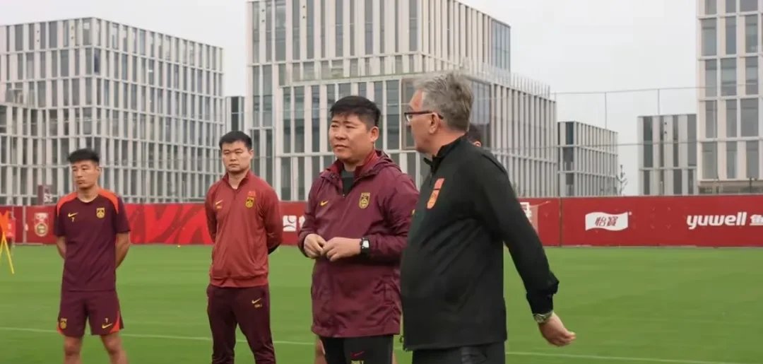关于武磊会首发搭档吗后续来了的信息